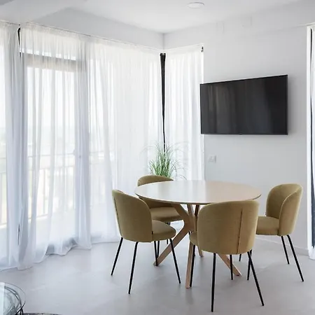 Akil Apartment